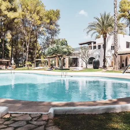 Vakantieboerderij Sa Talaia-adults Only
